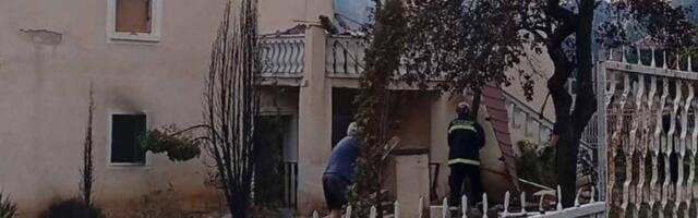 Vlast preti stanovnicima Dubova: Ako uzmete pomoć od blokadera, nema od države! (FOTO)