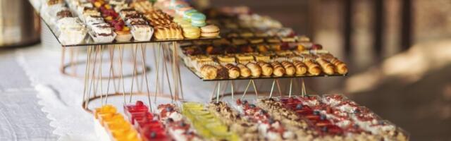 Sitni slavski kolači koje morate da probate! Topse se u ustima, a lako se prave