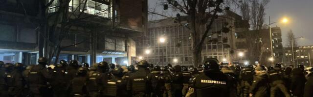 Profesorka Filozofskog fakulteta podnela prijavu zbog povrede na radu tokom upada policije