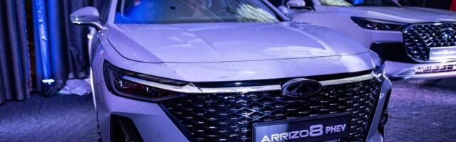 Seli smo u novi "chery tiggo 8 pro" i zanemeli! Automobil prava bomba, a tek kad ga vidite iznutra... (FOTO/VIDEO)