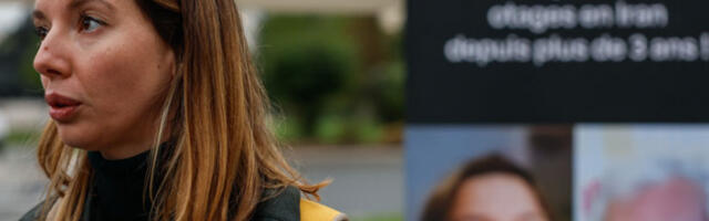 Француски држављани ослобођени из Ирана након три и по године заточеништва