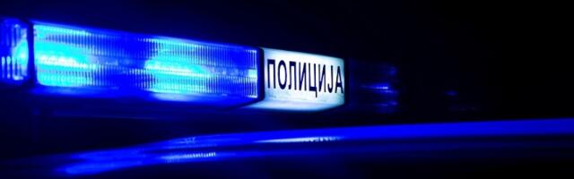 Jeziv sudar dva motora u Beogradu: Jedan motorciklista ostao da leži! (VIDEO)