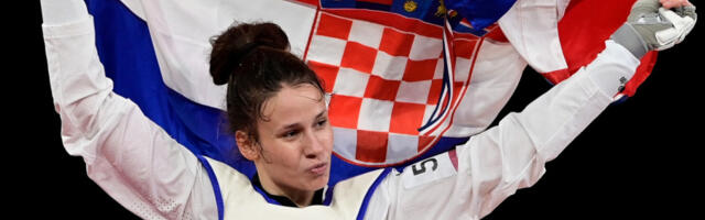 OVO JE STVARNO STRAŠNO: Jurila je Đokovića, pa veličala OLUJU - sada je šokirala novom objavom! (FOTO)