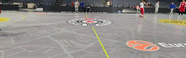 Zanimljiv detalj sa treninga Zvezde: Crveno-beli se spremali za Barsu na parketu sa grbom Partizana