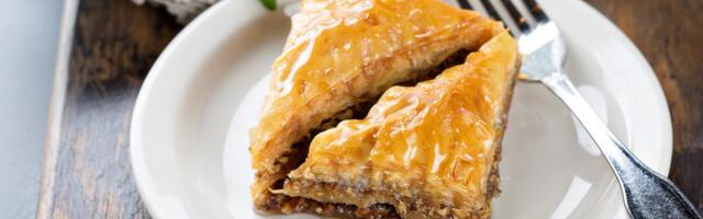 Trouglasta baklava sa orasima: Provereno dobar recept za dane posta