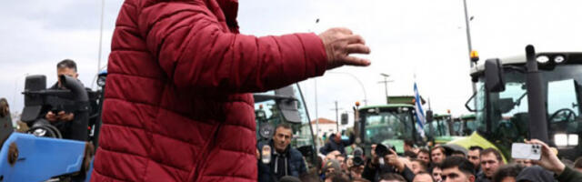 Грчки пољопривредници протестују четврту недељу, за празнике ће олакшати саобраћај