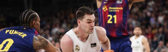 Real pokazao Zvezdi kako da slavi u Barseloni: Kraljevići dobili 2. četvrtinu sa 36:15 i slavili u El Klasiku