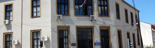 Pritvor za muškarca koji je učestvovao u krađi satova i automobila