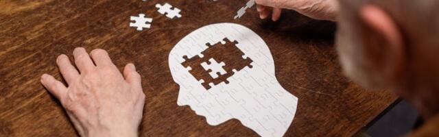 Svako jutro misli da je 1994! Sećanje joj se GUBI usred rečenice, a pomoći NEMA (FOTO)