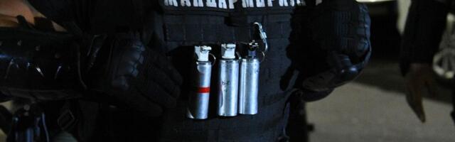 DS: Imena više desetina policajaca dodato na spisak za sankcije EU zbog incidenata u Novom Sadu