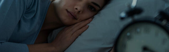 Postoji razlog zbog čega se BUDIMO oko 3 sata ujutru i ne možemo ponovo da zaspimo - telo pokušava OVO da kaže!