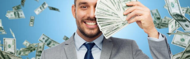 ZARAĐUJE 100 DOLARA, A NE RADI APSOLUTNO NIŠTA! Dao je oglas i napisao da ne čisti i ne razgovara sa ljudima, a POZIVI SU POČELI DA STIŽU KAO LUDI!