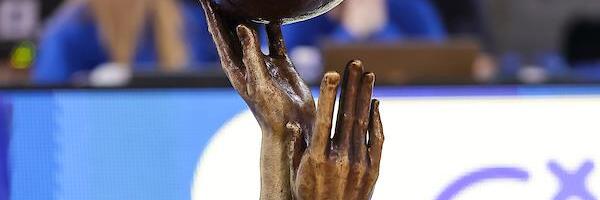 CRVENA ZVEZDA - MEGA: Ko osvaja Žućkovu levicu? Crveno-beli za šestu u nizu, Mega za prvi trofej  posle deset godina!