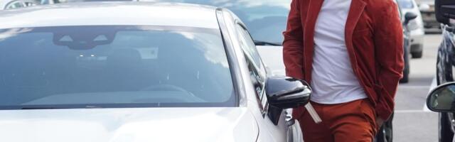 MILI ŽIVEO U REZIDENCIJI KINESKOG AMBASADORA, PA GA IZBACILI ZBOG KARIĆA: Kompozitor otkrio sve detalje: Odvajali su me od stuba...