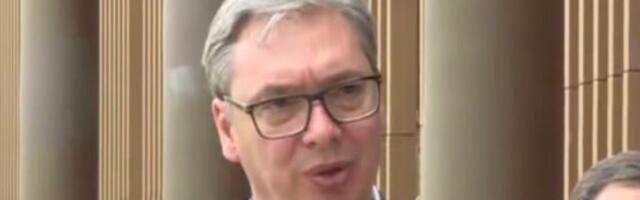 (UŽIVO) Vanredno obraćanje Vučića: “Nije reč o pticama i njihovoj zaštiti, njima smeta transparent”