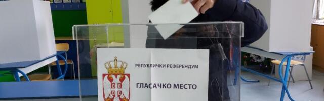 „1 od 5 miliona“: Referendum pokraden, „ne“ je ubedljivo pobedilo