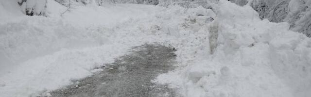 Putevi Srbije: Oprez u saobraćaju zbog najavljenih snežnih padavina