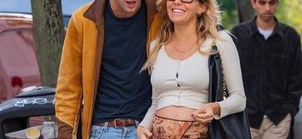 Objavila trudnoću na crvenom tepihu, društvene mreže se usijale: "Trudna, a zebu joj bubrezi"