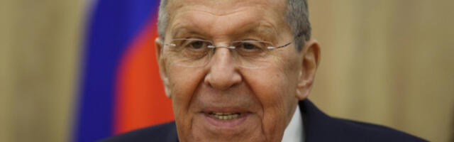 ​Лавров са Фарханом ел Саудом разговарао о развоју економских веза