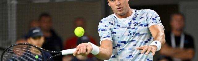 Hrvat na ivici poraza lomio reket i psovao sudiju, pa priredio spektakularan preokret! /VIDEO/