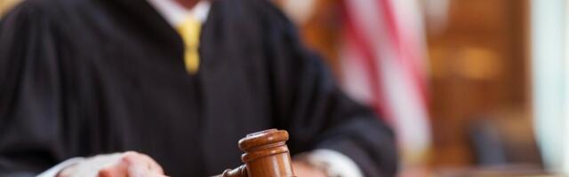 SVE MU JE DUPLO NAPLATILA! Šef joj svaki dan govorio OVO kada bi došla na posao, pa završio na sudu - šok slučaj