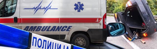 Teška nesreća kod Bubanj potoka: Automobil se prevrnuo na krov