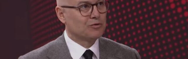 Вучевић: Време је да се Србија склони са ветрометине