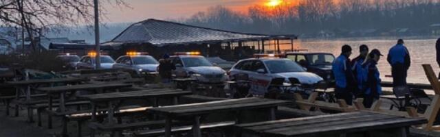 Policija na Savskom keju, sprema se uklanjanje splavova