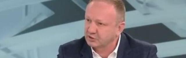 ĐILAS KRENUO U NAPAD NA STUDENTE (VIDEO)