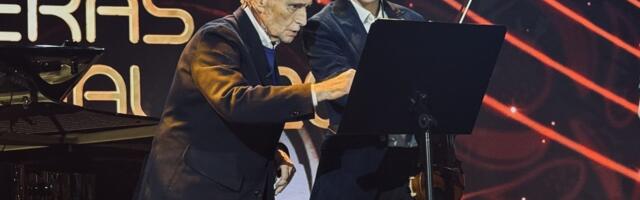 Mladi srpski virtuoz na violini Uroš Adamović, rame uz rame sa jednim od najvećih tenora svih vremena, Hozeom Karerasom