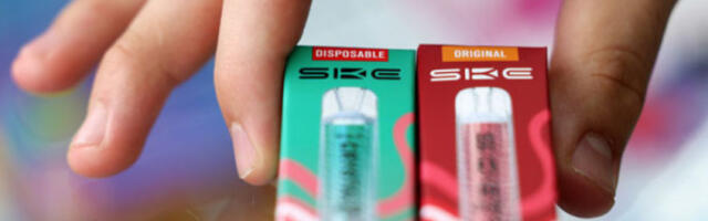 Британија планира забрану електронских цигарета у аутомобилима који превозе децу