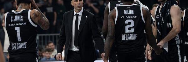 MOGU LI CRNO-BELI DA UPIŠU I PETU UZASTOPNU POBEDU U EVROLIGI? Evo gde možete da gledate utakmicu Partizan - Valensija!