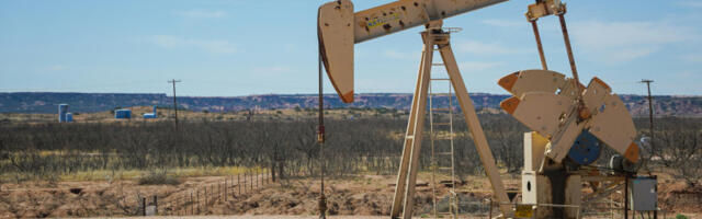 Цене сирове нафте порасле на скоро 116 долара за барел