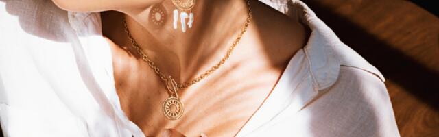 Srebro ili zlato: Kako odabrati pravi nakit