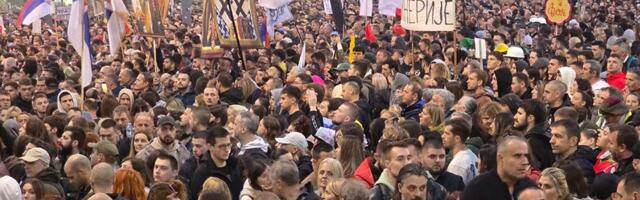 Vučića negativno ocenjuje svaka druga osoba: Najnovije istraživanje Crte