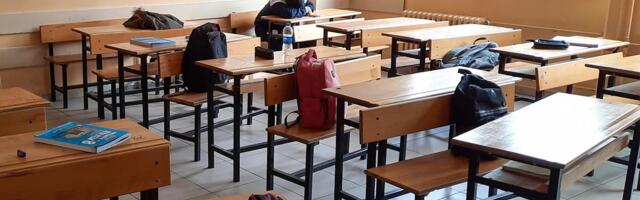 Za ove đake sutra se završava zimski raspust: Naredni već u februaru, detaljni kalendar odmora, ima poklapanja sa neradnim danima