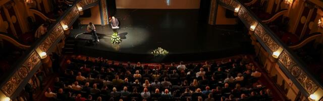 Sarajevo se oprostilo od Edina Avdića: Emotivna komemoracija u prisustvu velikana košarke