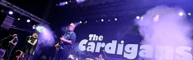 The Cardigans obeležili prvo veče Arsenal festa: Nastupila velika imena, program obeležio rok i metal zvuk