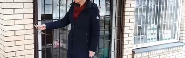 Zatvaraju apoteke, 6.000 ljudi bez lekova (VIDEO)