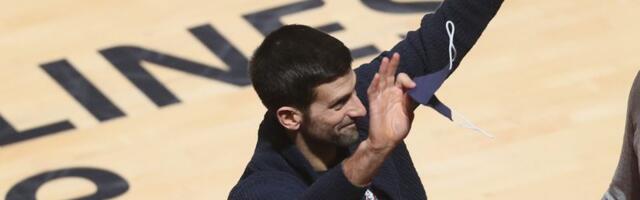 FOTO VEST: Novak Đoković podigao atmosferu u Pioniru (VIDEO)
