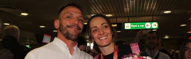 Ikodinović: Deco, budite kao Maja Ognjenović!