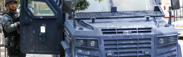 NA PREVARU HTELI DA ISTERAJU SRBE! Kurtijevi policajci upali u četiri institucije u Bošnjačkoj mahali! PRIPREMAJU TEREN ZA SUTRA!