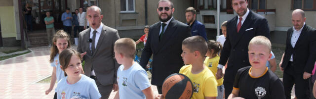 Delegacije stranke na čelu sa ministrom Zukorlićem obišla infrastrukurne radove u Prijepolju