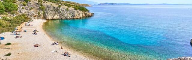 Šetao psa pored plaže u Hrvatskoj i ugledao JEZIV prizor