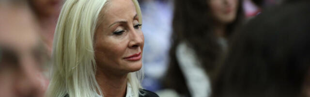 POZNATA KNJIŽEVNICA OTKRILA ZAŠTO SE ŽENE DANAS BAVE PROSTITUCIJOM! Nije zbog toga jer su GLADNE i ŽEDNE, već...