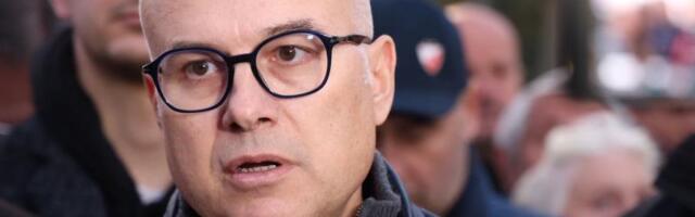 "DOBRO POZNATI NASILNICI - ĐILAS, ĆUTA, MARINIKA..." Vučević najoštrije osudio nasilje kod Skupštine: "Ne žele dobro Srbiji" (VIDEO)