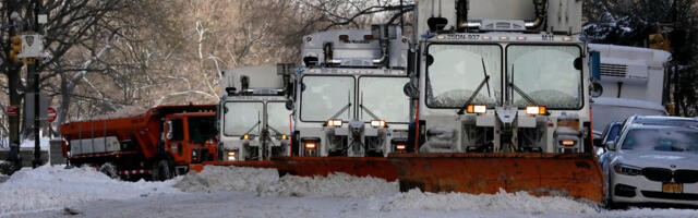STIŽE SNEŽNA KATAKLIZMA, SPREMITE SE ZA 96 SATI NEPREKIDNE MEĆAVE: Meteorolozi izdali OZBILJNO UPOZORENJE: Ledena zver sa istoka okovaće Evropu od UTORKA!