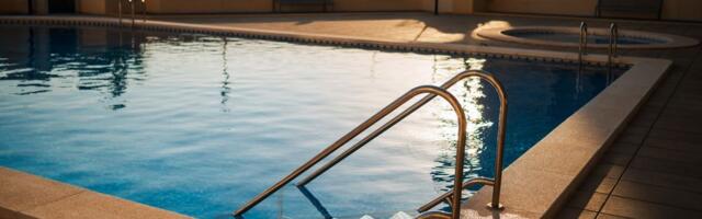 Gosti ostali zapanjeni kad su shvatili ko uživa u hotelskom bazenu: "Bar ima smeštaj sa pet zvezdica"