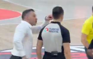 SELEKTORU SRBIJE PAO MRAK NA OČI! Alimpijević nasrnuo na sudije posle poraza u finalu Kupa: Ovo više nije prihvatljivo - osećam se užasno! (VIDEO)