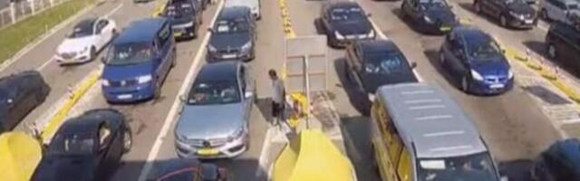 U AUTOBUSU KOJI JE IZ BEOGRADA KRENUO ZA BUGARSKU NAĐENA VELIKA KOLIČINA ZABRANJENE ROBE! Otkriven pravi ŠOK!